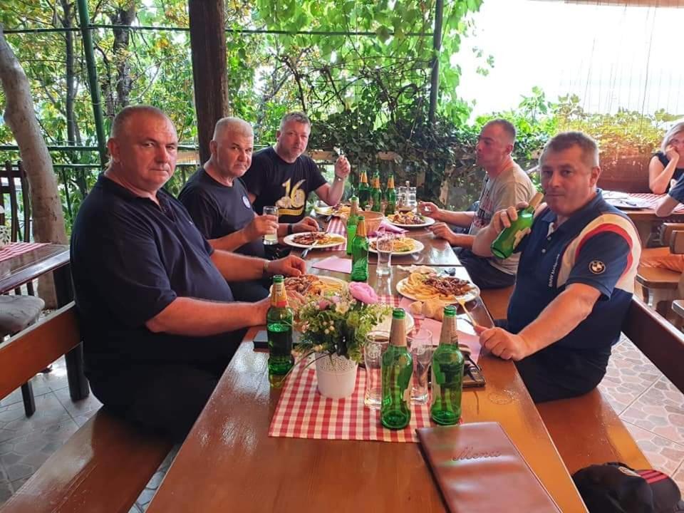Apartments - Buffet 2B Sveti Juraj Eksteriør bilde