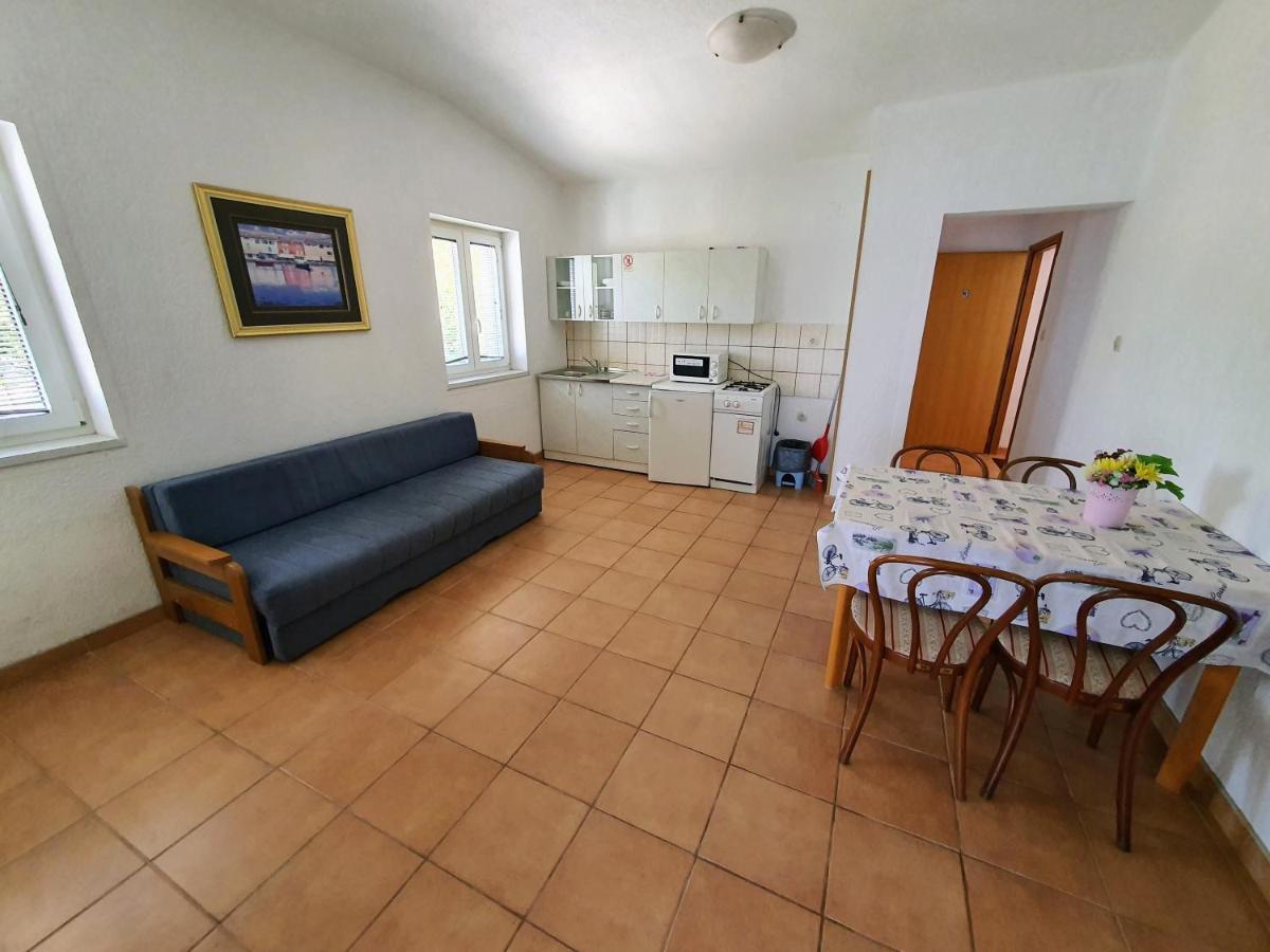 Apartments - Buffet 2B Sveti Juraj Eksteriør bilde