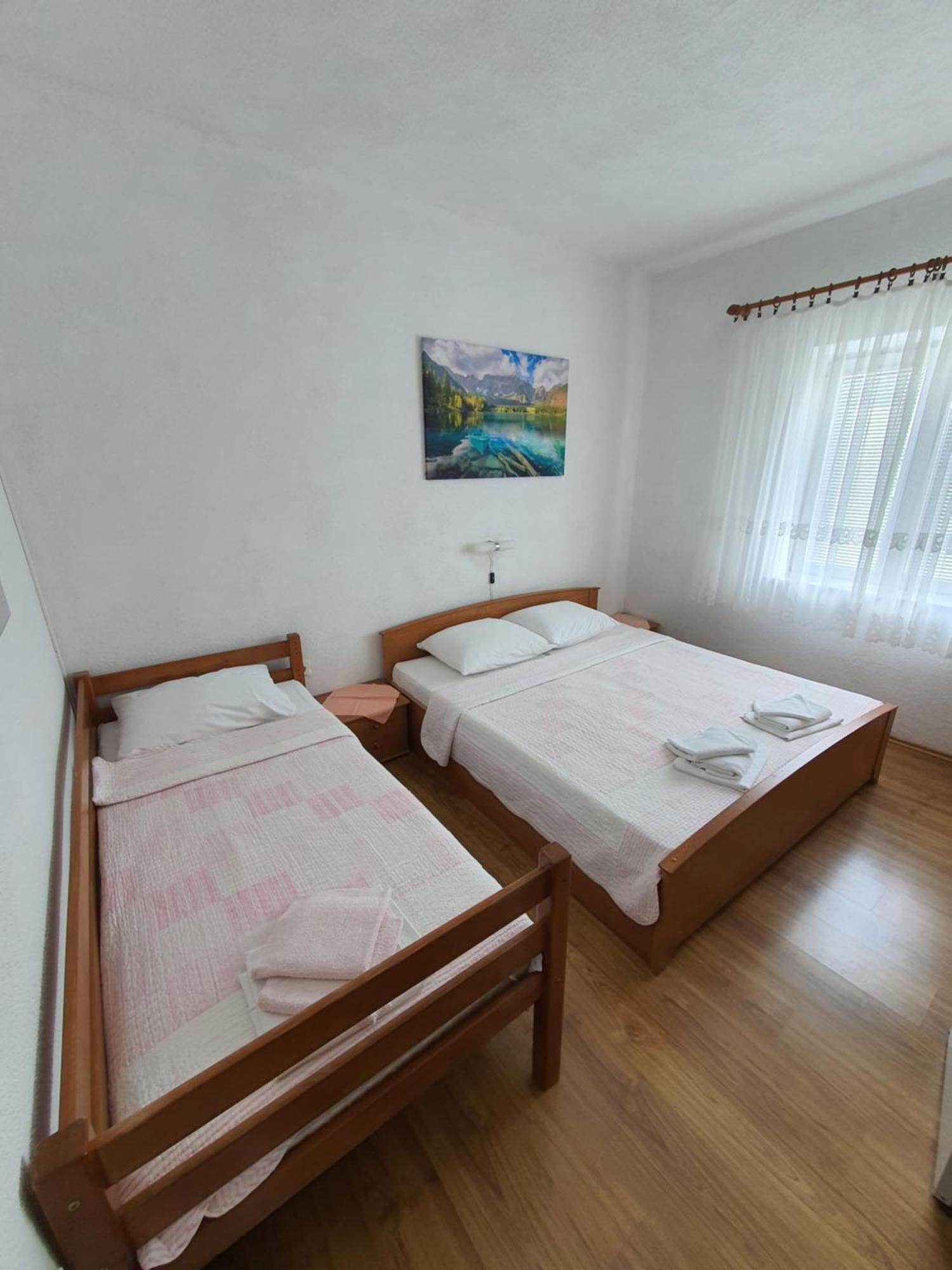 Apartments - Buffet 2B Sveti Juraj Rom bilde