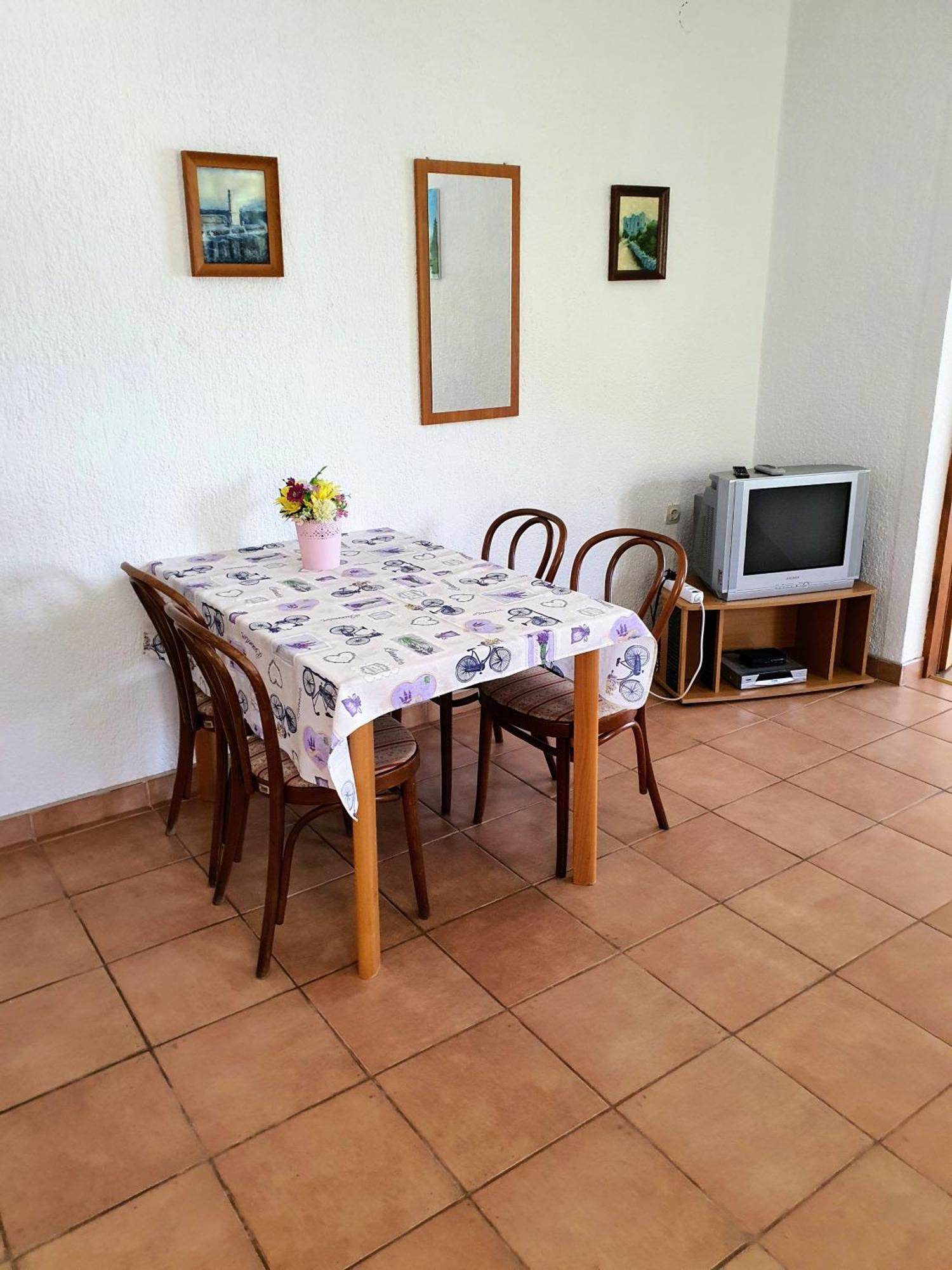 Apartments - Buffet 2B Sveti Juraj Rom bilde